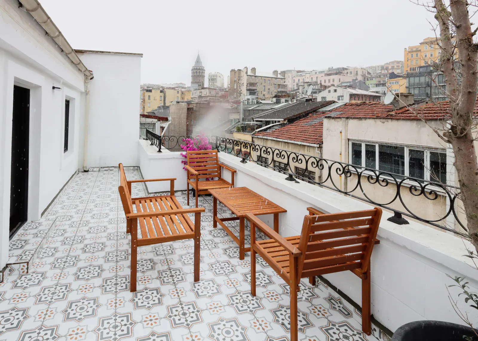 Terrace Suite — private terrace