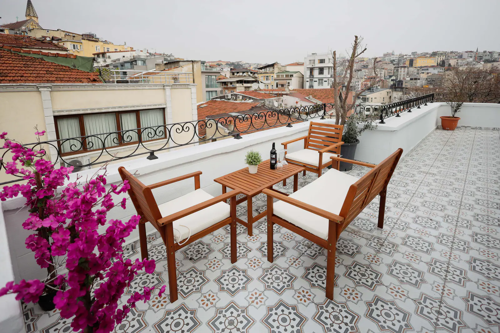 Terrace Suite — private terrace