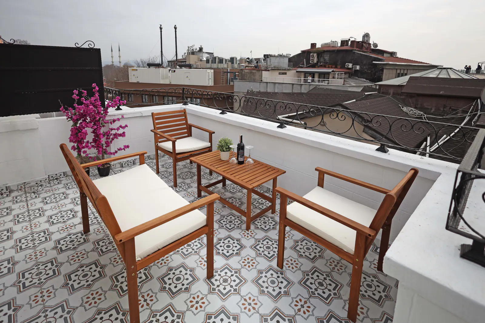 Terrace Suite — private terrace